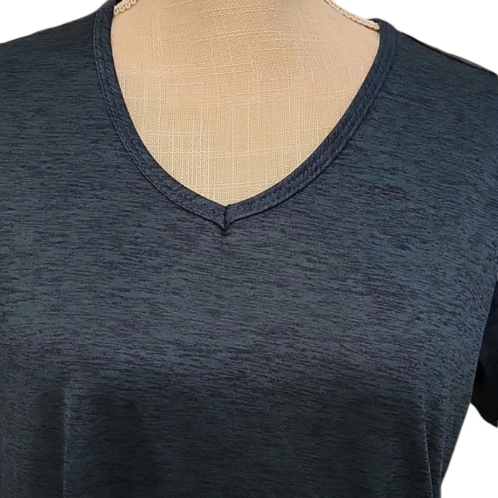NWOT Real Essentials Workout Top - Picture 2 of 3